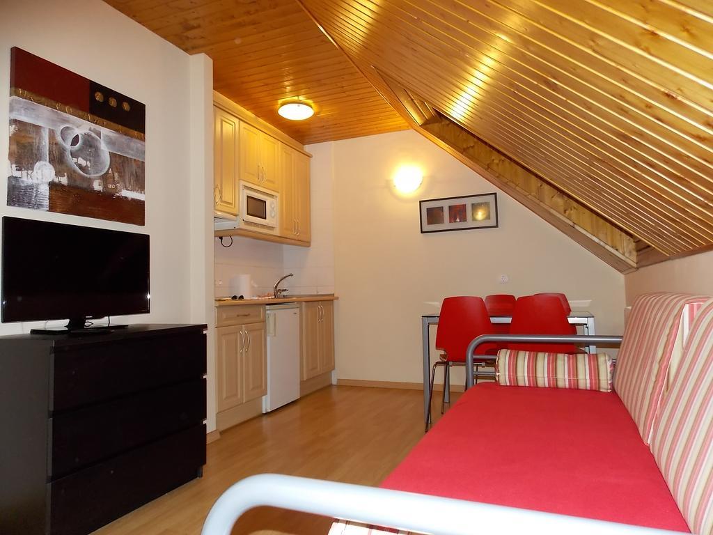 Apartamentos Fidalgo Sandinies ห้อง รูปภาพ